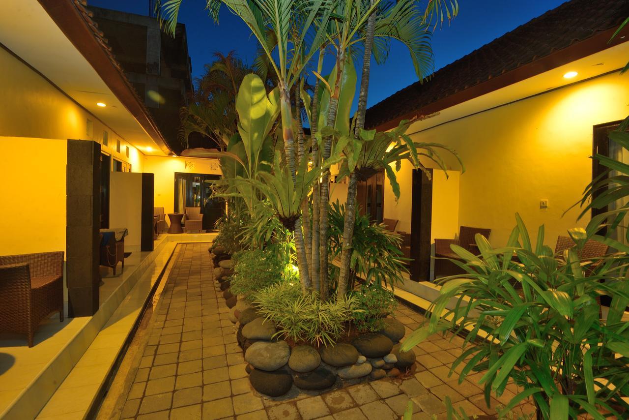 Andari Legian Hotel Bali Bagian luar foto